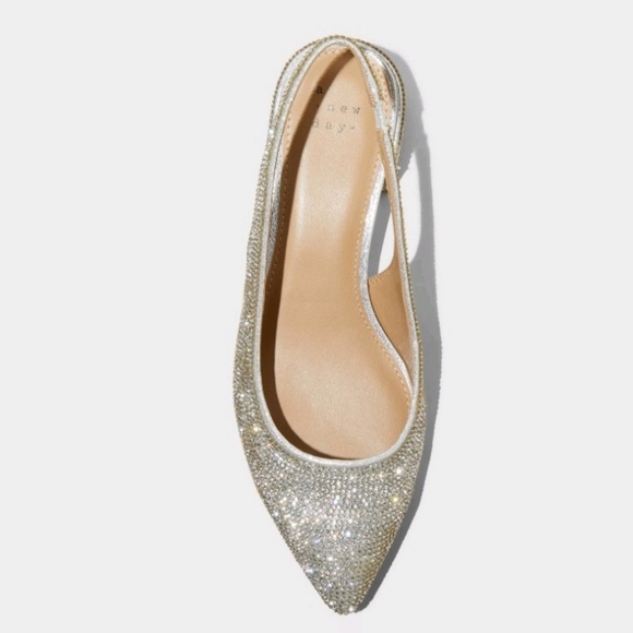 A New Day Women's Elle Wide Width Rhinestone Slingback Pointed Toe Heels 9W - Picture 3 of 4